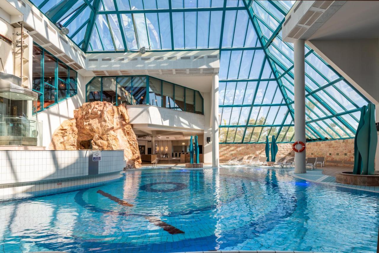 U Splash Hotel 2*